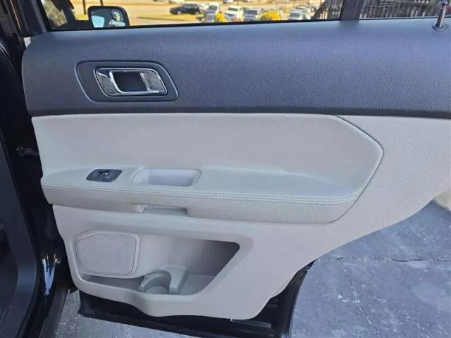 2014 Ford Explorer - Image 15