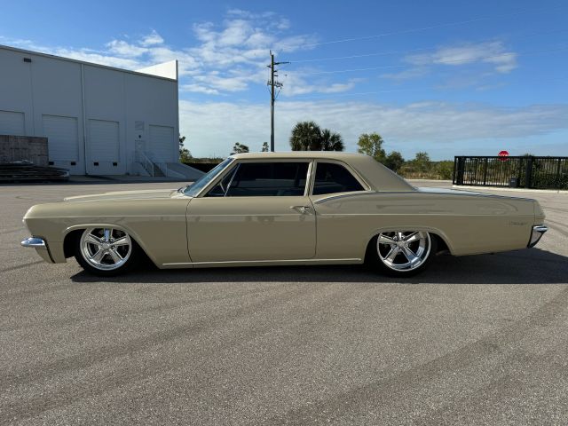 1965 Chevrolet Biscayne - Image 4