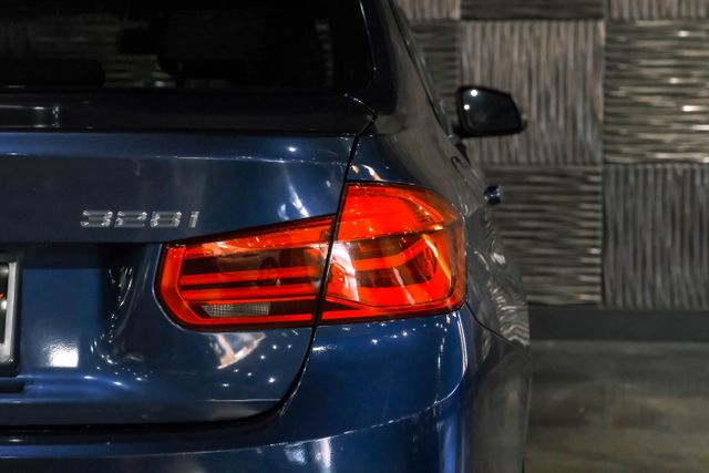 2016 Bmw 3 Series 328i Sedan 4d - Image 43