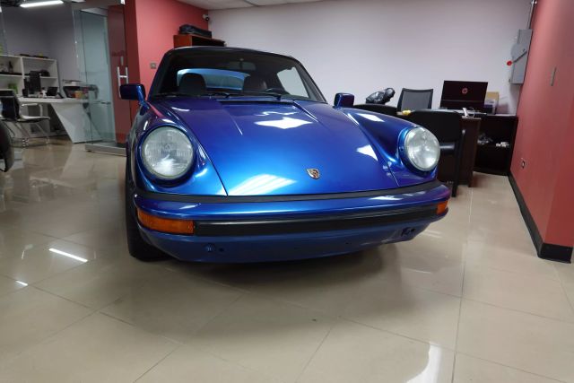 1972 Porsche 911 - Image 1