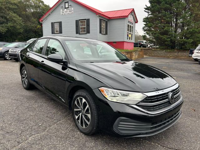 2024 Volkswagen Jetta - Image 1