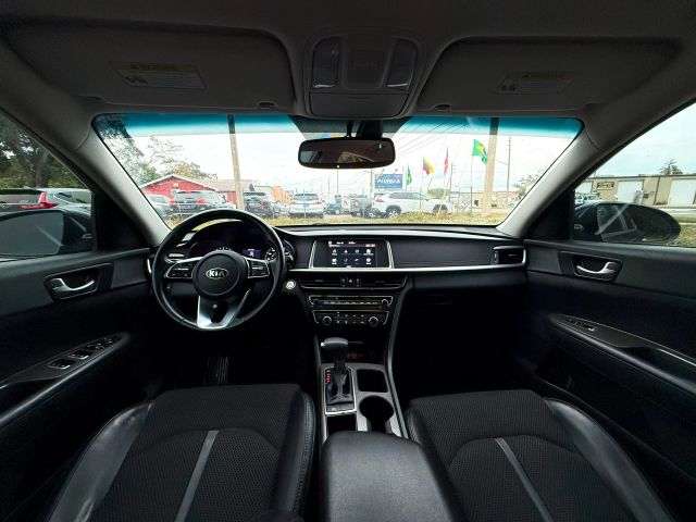 2020 Kia Optima - Image 20