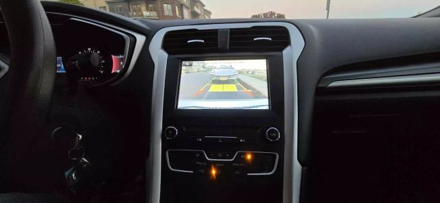 2016 Ford Fusion Se Hybrid Sedan 4d - Image 22