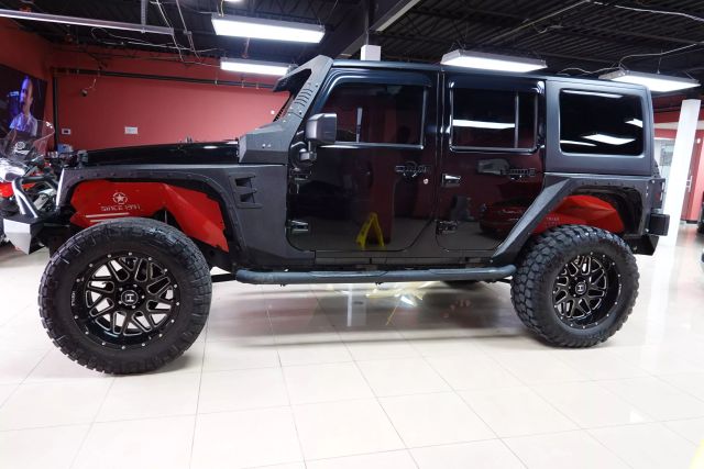 2017 Jeep Wrangler Unlimited - Image 6