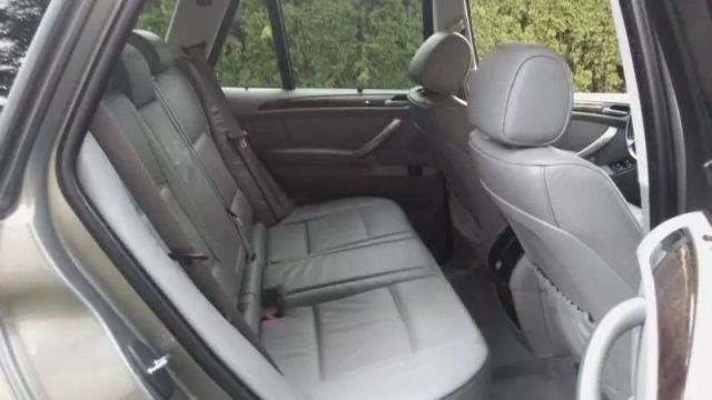2005 Bmw X5 - Image 12