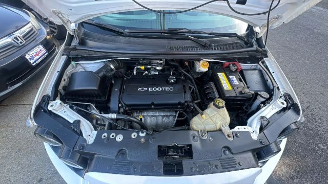 2016 CHEVROLET SONIC HATCHBACK 4-CYL, 1.8 LITER LS HATCHBACK SEDAN 4D