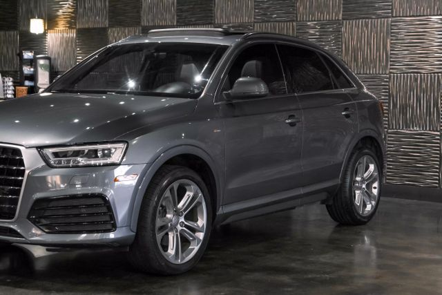 2016 Audi Q3 Prestige Sport Utility 4d - Image 9