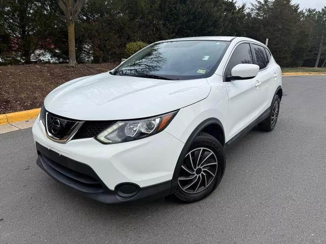 2018 Nissan Rogue Sport S photo 5