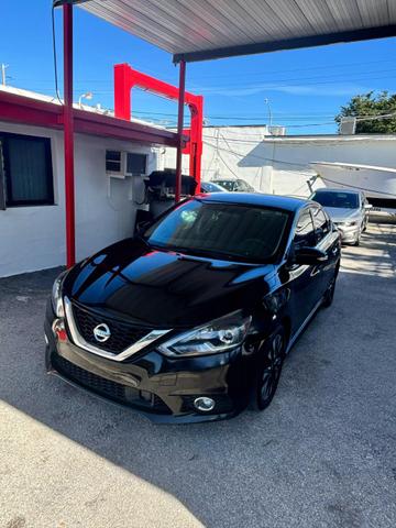 2019 Nissan Sentra SR photo 3