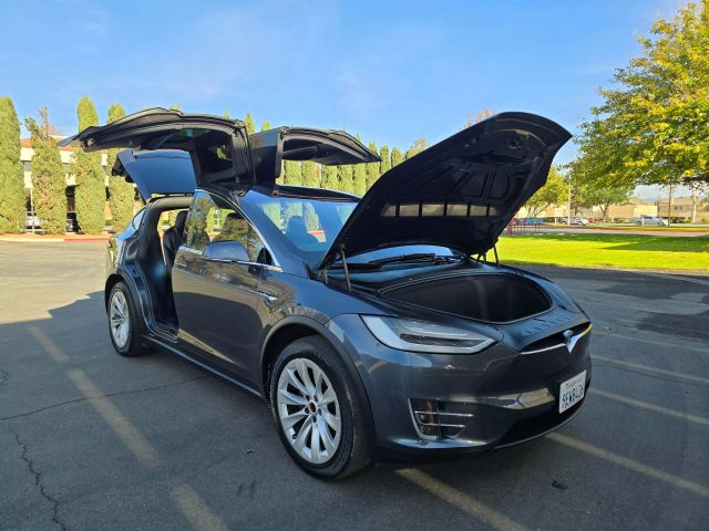 2019 Tesla Model X - Image 42