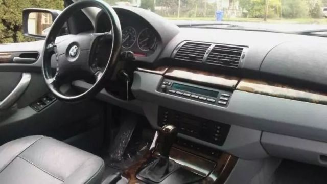 2005 Bmw X5 - Image 14