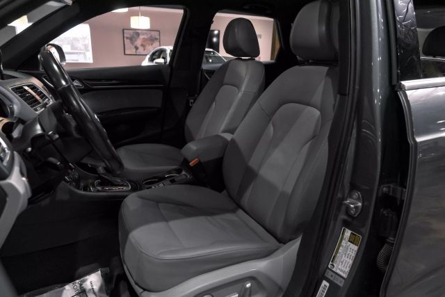 2016 Audi Q3 Prestige Sport Utility 4d - Image 4