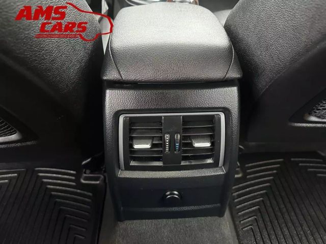 2018 Bmw 3 Series - Image 35
