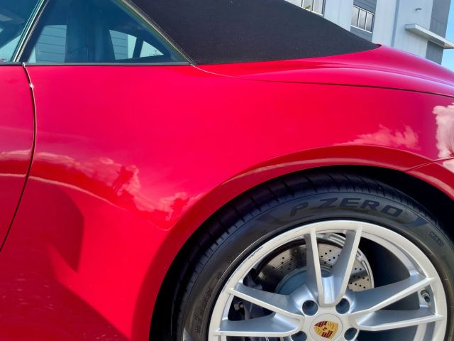 2021 Porsche 911 - Image 34