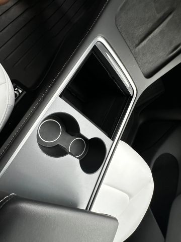 2024 Tesla Model Y - Image 49
