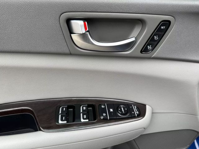2016 Kia Optima - Image 27