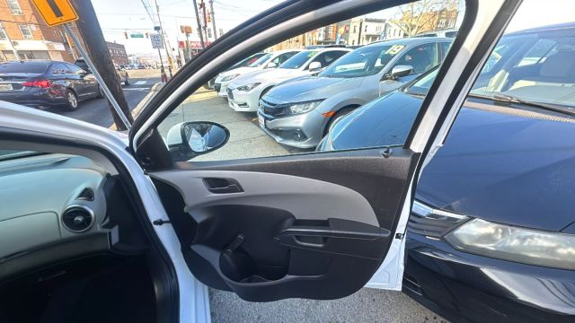 2016 CHEVROLET SONIC HATCHBACK 4-CYL, 1.8 LITER LS HATCHBACK SEDAN 4D