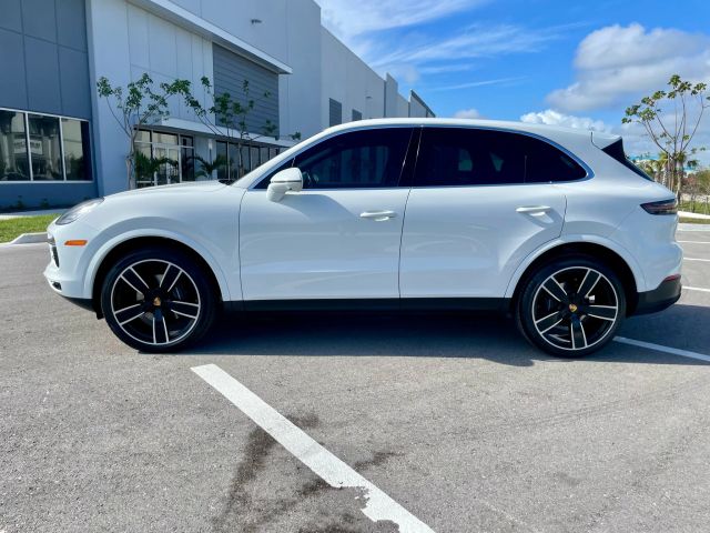 2019 Porsche Cayenne - Image 31