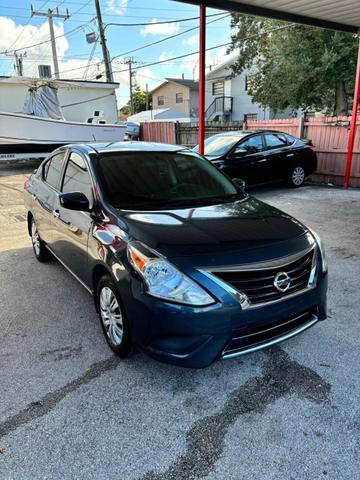 Nissan Versa Sedan's photo