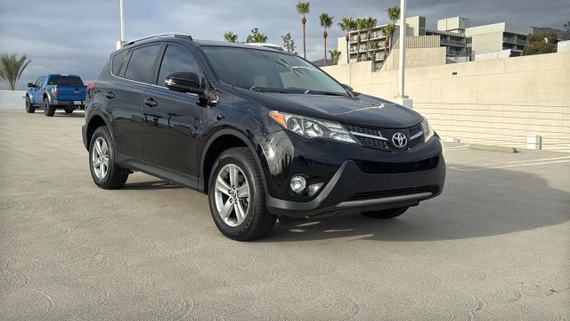 2015 Toyota Rav4 - Image 1