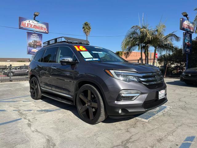 2016 Honda Pilot Touring photo 4