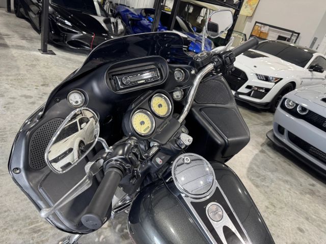 2006 Harley Davidson Road Glide - Image 8