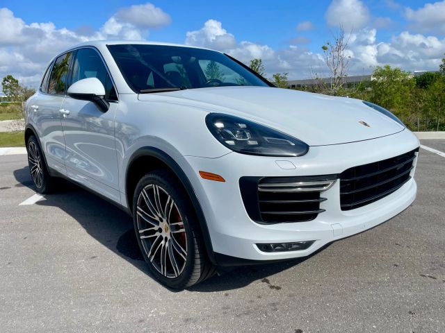 2017 Porsche Cayenne - Image 2