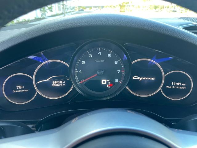 2019 Porsche Cayenne - Image 90