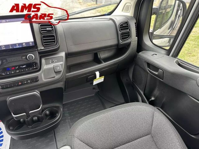2023 Ram Promaster Window Van - Image 9