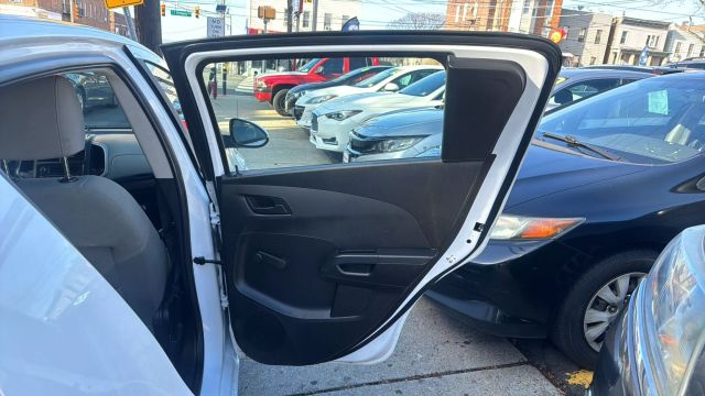 2016 CHEVROLET SONIC HATCHBACK 4-CYL, 1.8 LITER LS HATCHBACK SEDAN 4D