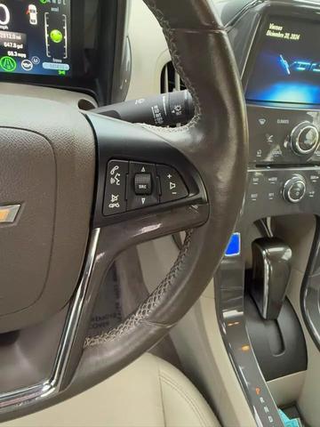 2013 Chevrolet Volt Base photo 22