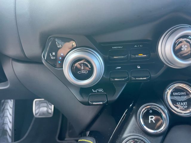 2023 Aston Martin Vantage - Image 94
