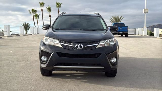 2015 Toyota Rav4 - Image 2