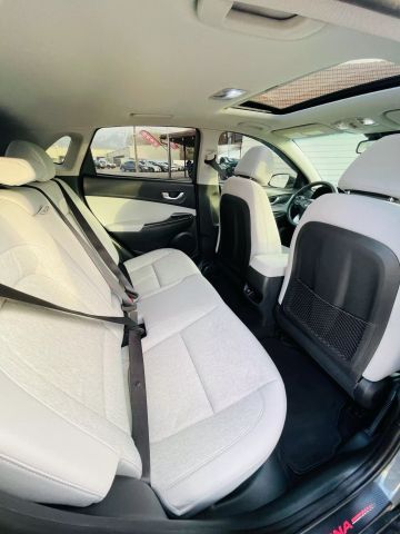 2023 Hyundai Kona Electric - Image 21