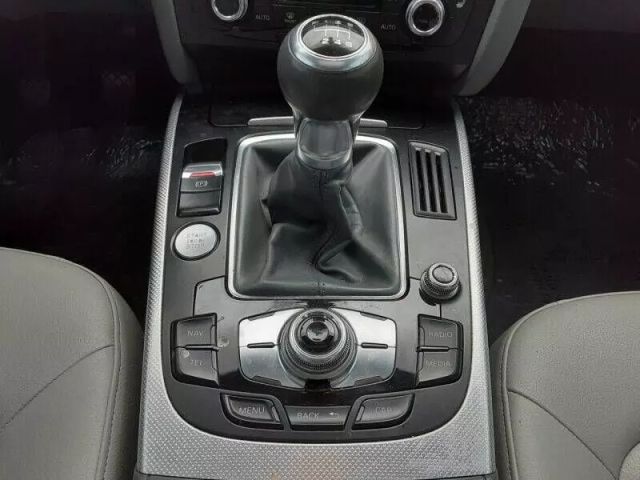 2013 Audi A4 - Image 18