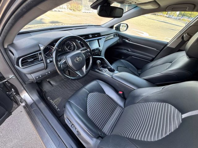 2020 Toyota Camry - Image 13