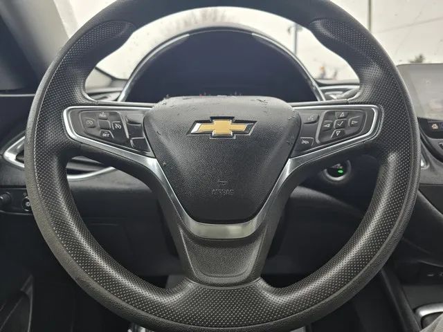 2019 Chevrolet Malibu - Image 9