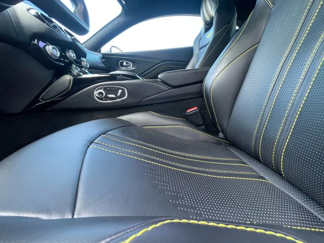 2023 Aston Martin Vantage - Image 80