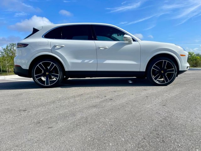 2019 Porsche Cayenne - Image 6