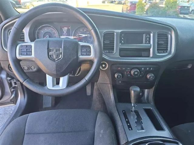 2013 Dodge Charger - Image 10
