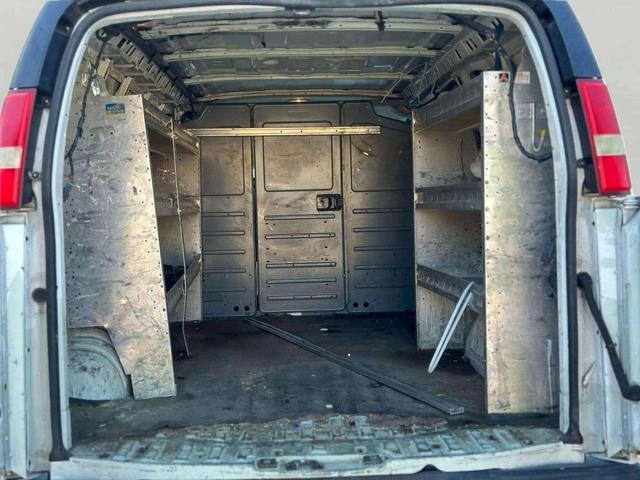 2012 Chevrolet Express Cargo Work Van photo 5