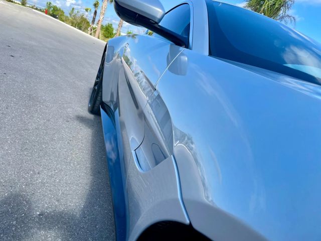 2023 Aston Martin Vantage - Image 4