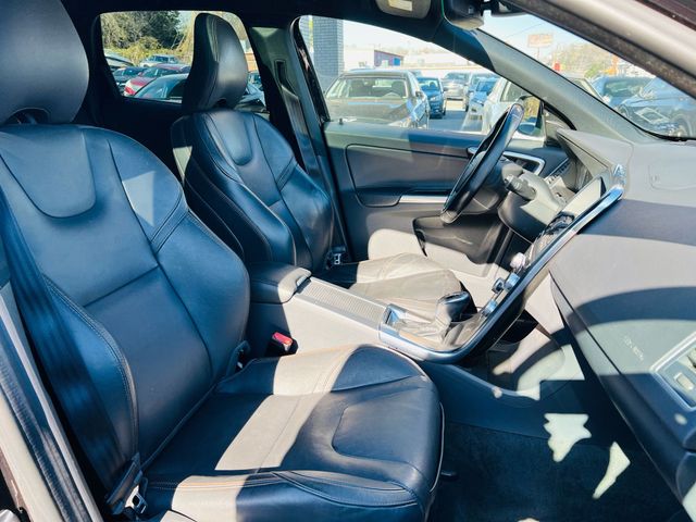 2016 Volvo Xc60 - Image 32