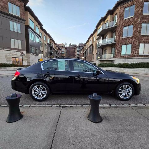 2013 Infiniti G37x Sedan 4d - Image 6