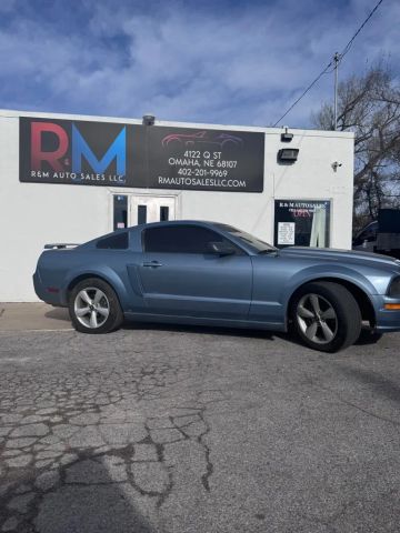 2006 Ford Mustang Coupe 2d - Image 3