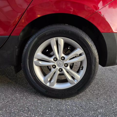 2011 Hyundai Tucson Gls Sport Utility 4d - Image 25