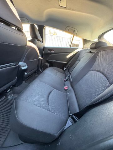 2020 Toyota Prius - Image 15