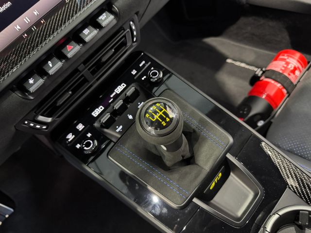 2022 Porsche 911 - Image 55