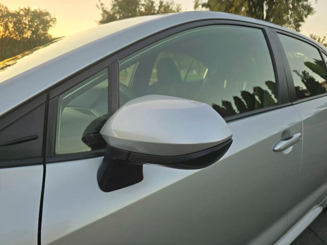 2022 Toyota Corolla Hybrid - Image 9