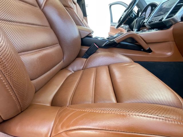 2017 Porsche Cayenne - Image 105